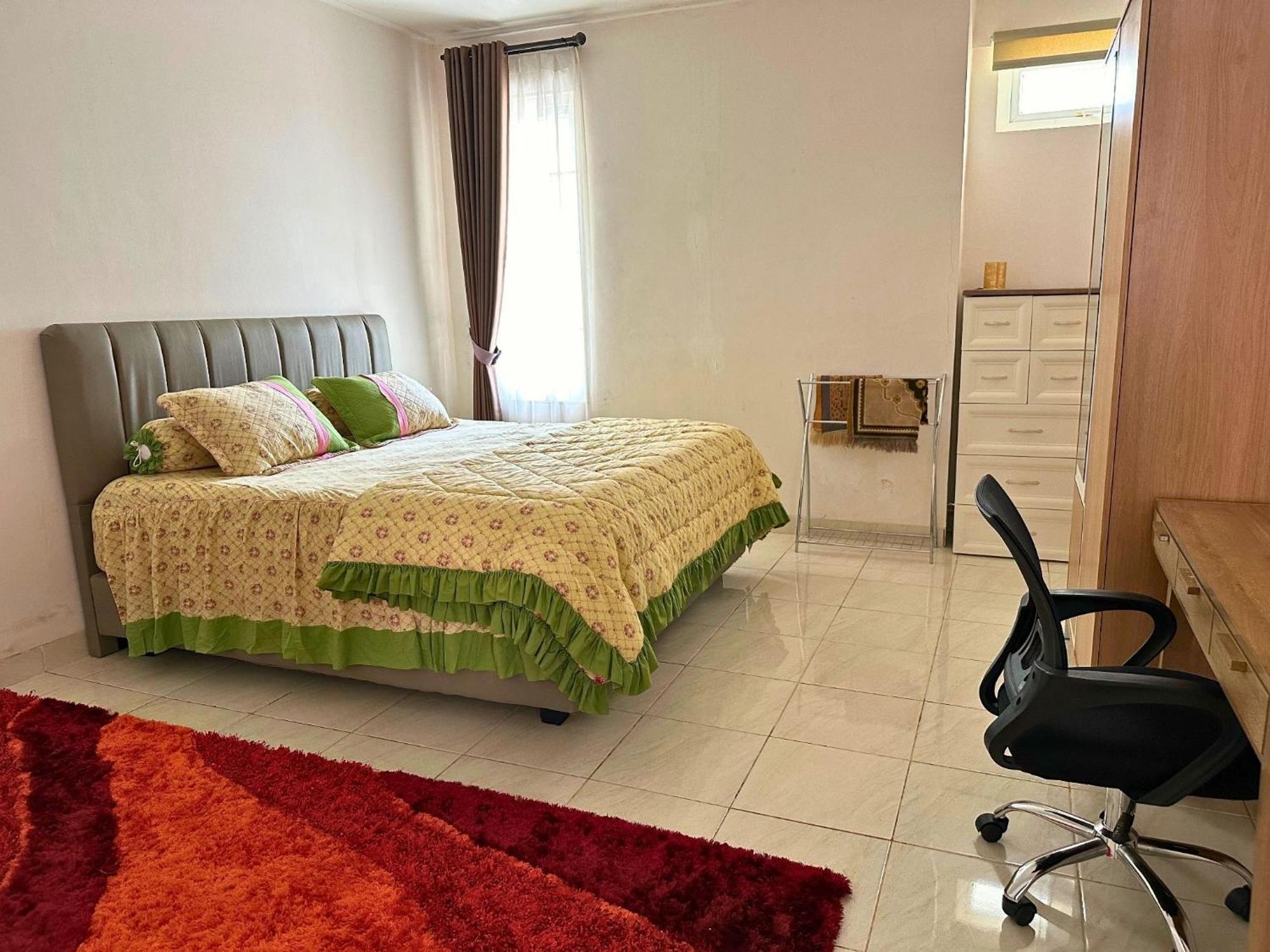 Blessimore Springhill 4Br Palembang Exteriör bild